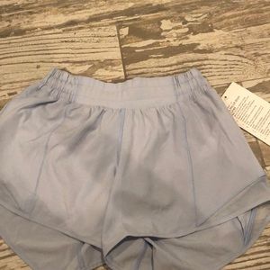 Lululemon Hotty Hot 4”